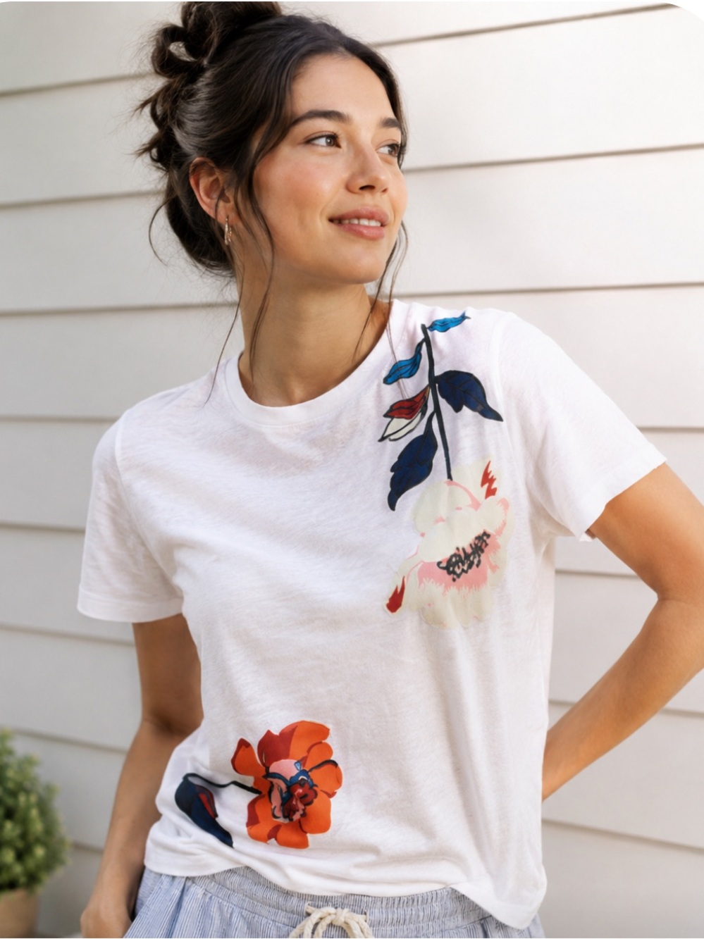 ELISE Paris Floral Graphic Tee – Designer European Cotton T-Shirt